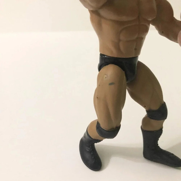 Vintage 1996 The Rock WWF Wrestling Action Figure Dwayne Johnson Jakks Loose - Picture 4 of 16